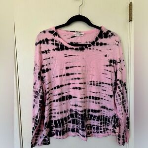 Anthropologie long sleeved women’s pink and grey tie dyed shirt